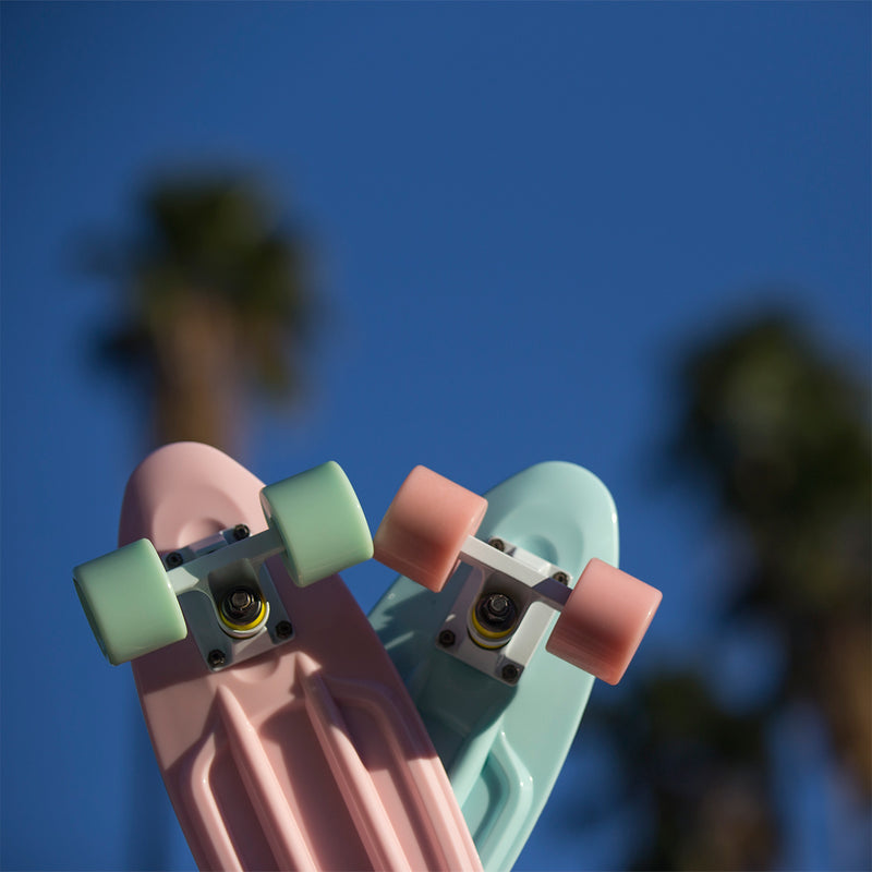 Cal 7 22-Inch Mini Cruiser | Lotus