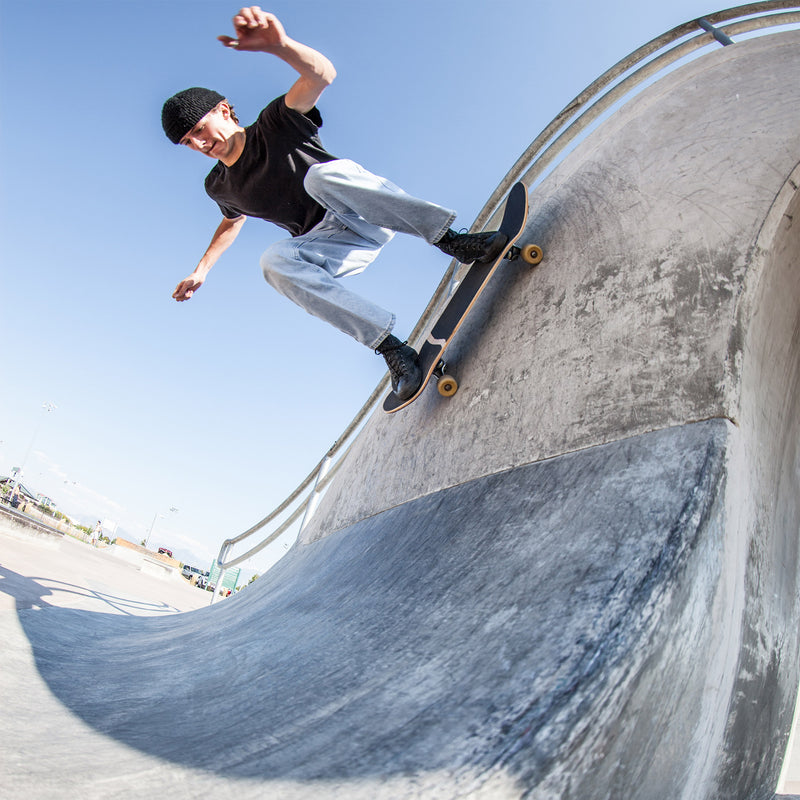 Cal 7 Complete Skateboard | 7.75 20’s Charleston