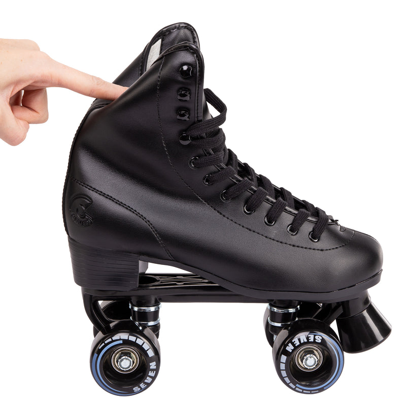 c7skates vixen quad skates with retro design and a removable toe stop