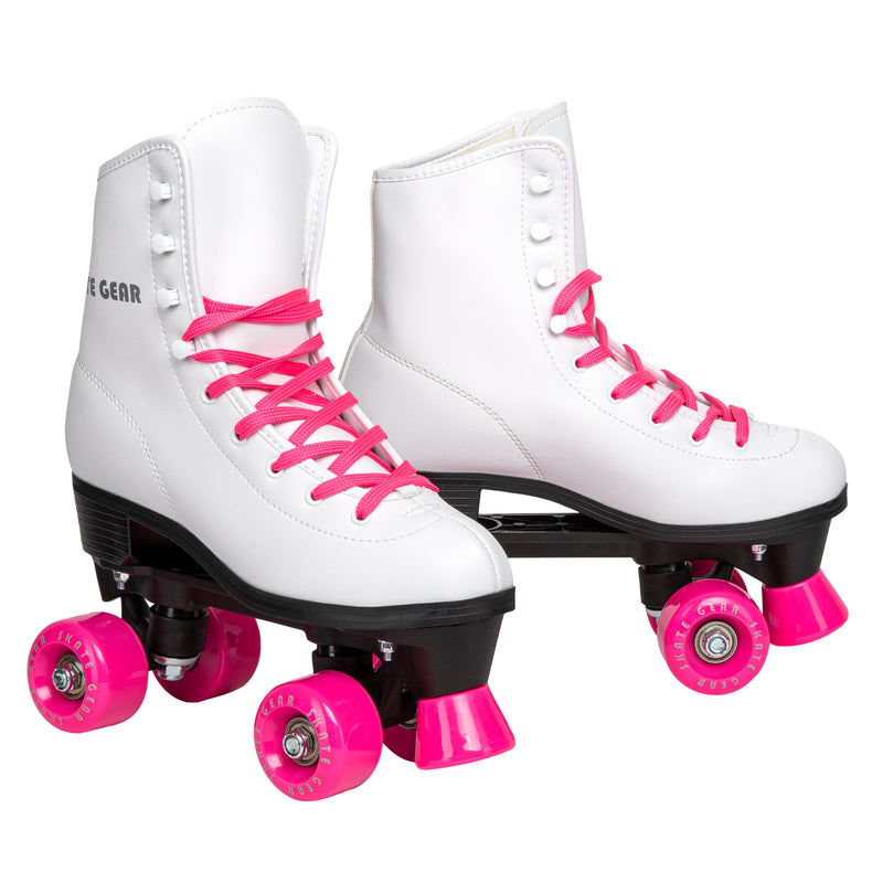 Fantastic Skates by Skate Gear with a classic boot, 95A 54x32mm polyurethane wheels and ABEC-6 bearings.