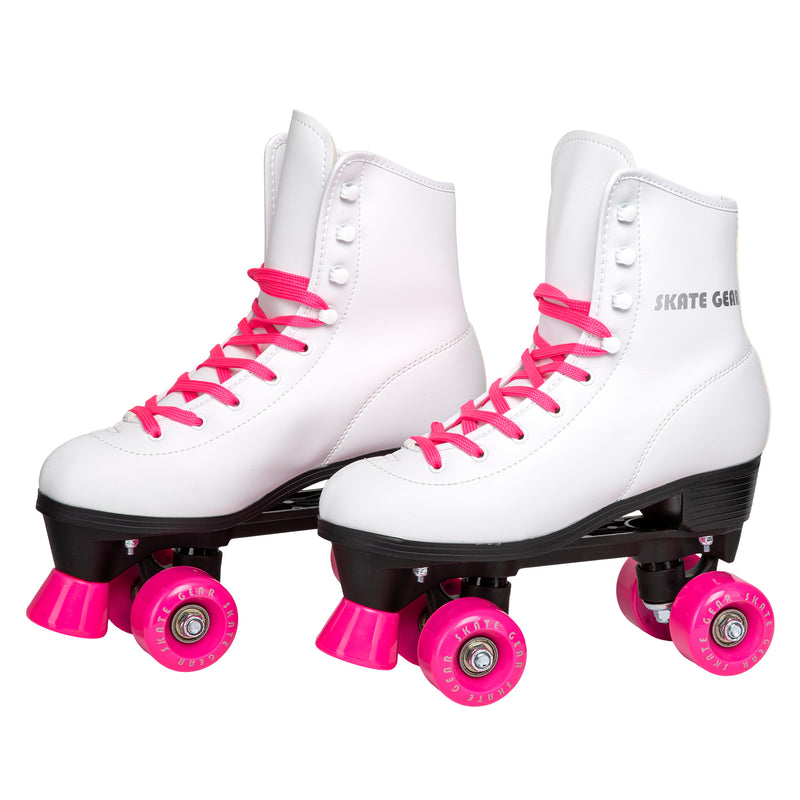 Fantastic Skates by Skate Gear with a classic boot, 95A 54x32mm polyurethane wheels and ABEC-6 bearings.