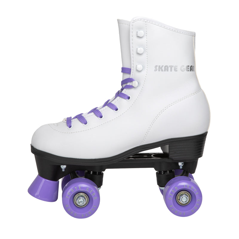 Fantastic Skates by Skate Gear with a classic boot, 95A 54x32mm polyurethane wheels and ABEC-6 bearings.
