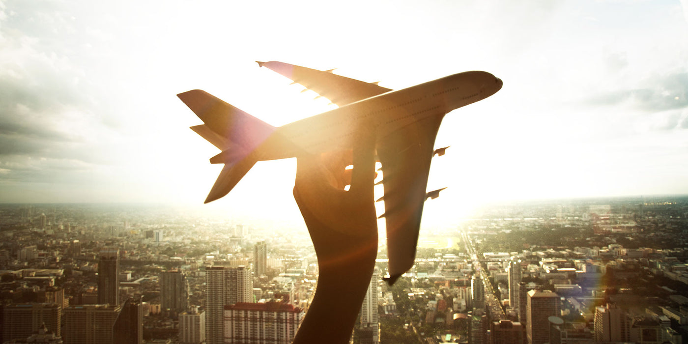 7 Great Holiday Gift Ideas for Travelers in 2018