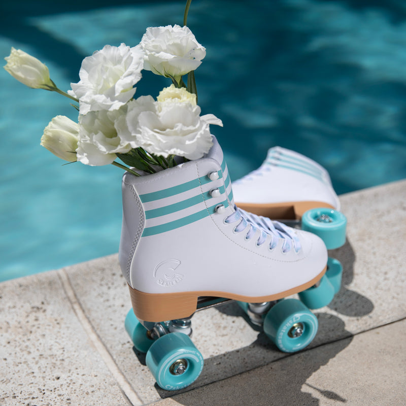Blue Daisy Quad Skates