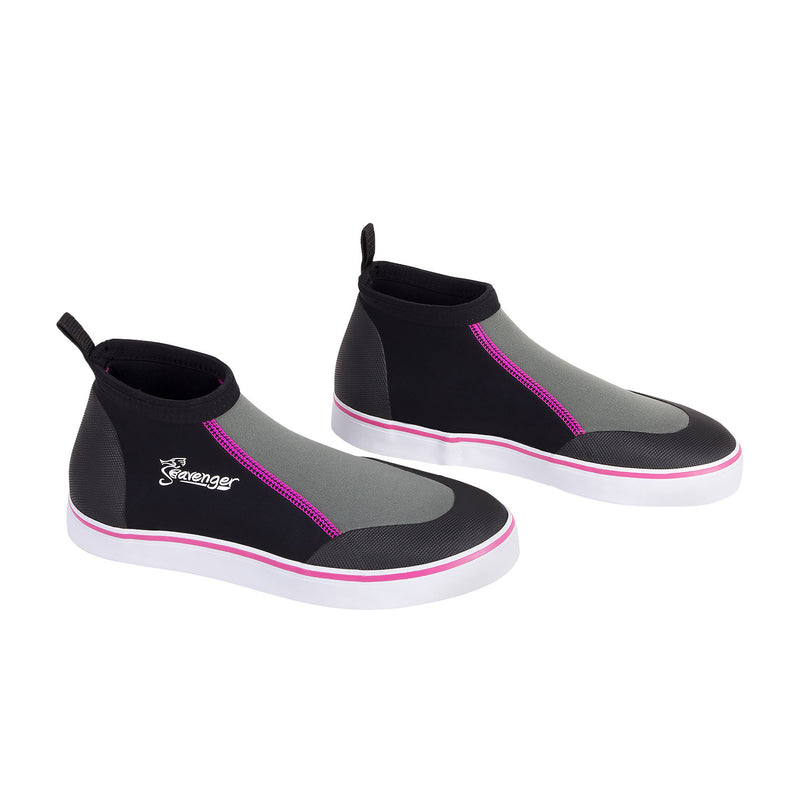 short slip on scuba diving shoes with pink stitching