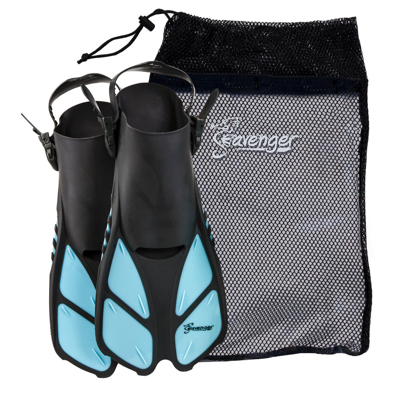 Short snorkel fins in Dodger blue with an adjustable heel strap, quick-release buckle and quick-dry mesh gear bag
